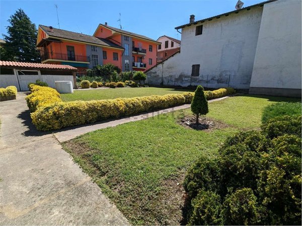 casale in vendita a Nizza Monferrato
