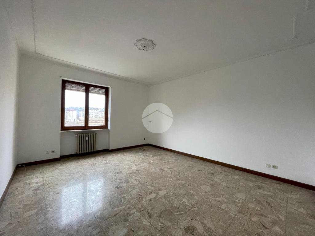 appartamento in vendita a Nizza Monferrato