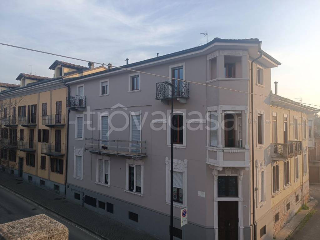 appartamento in vendita a Nizza Monferrato