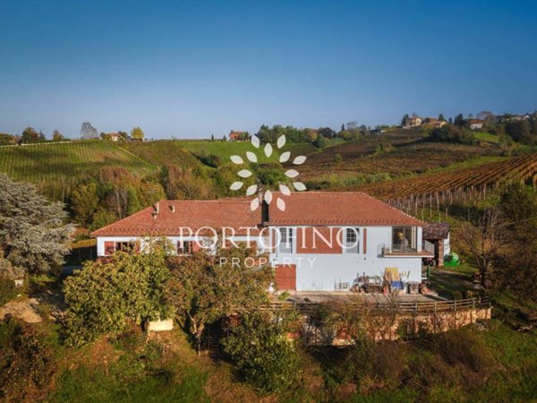 casa indipendente in vendita a Nizza Monferrato