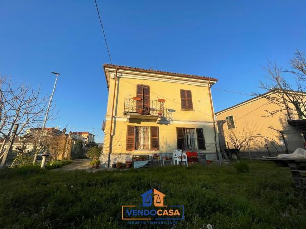 casa indipendente in vendita a Nizza Monferrato