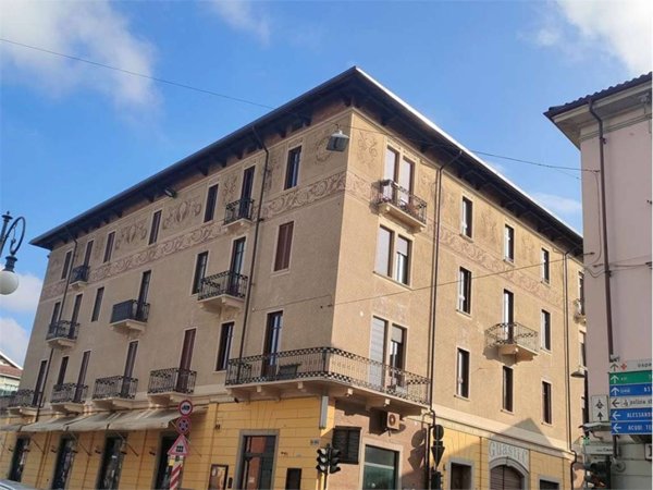 appartamento in vendita a Nizza Monferrato