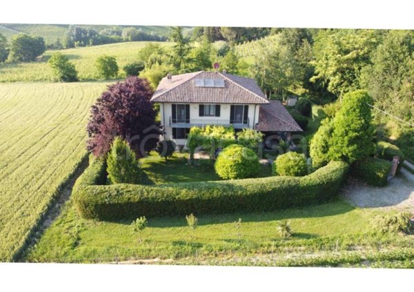 casa indipendente in vendita a Nizza Monferrato