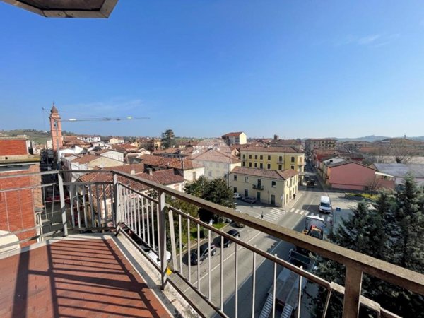 appartamento in vendita a Nizza Monferrato