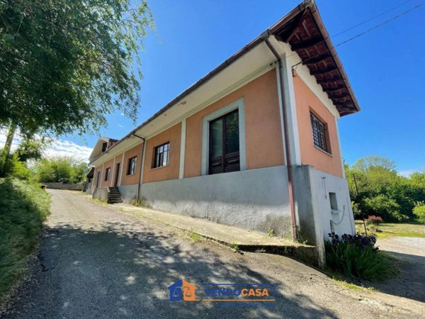 casa indipendente in vendita a Nizza Monferrato