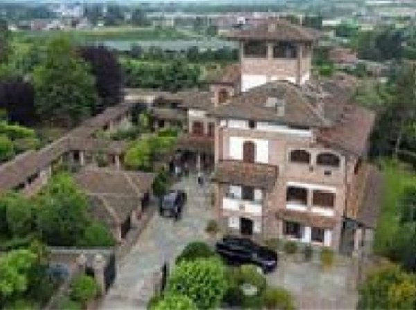 casa indipendente in vendita a Nizza Monferrato
