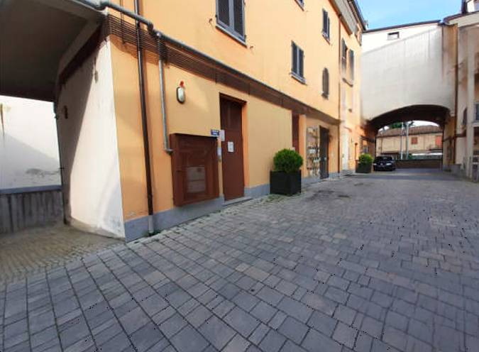 locale di sgombero in vendita a Nizza Monferrato