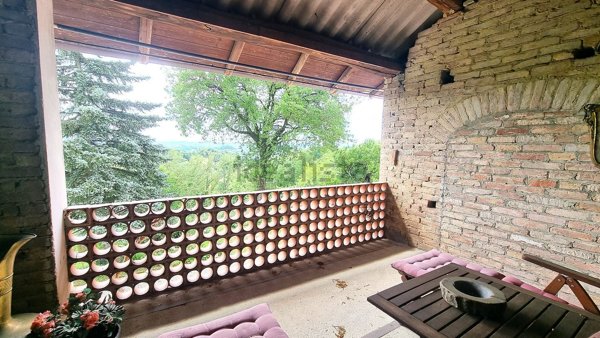 casa indipendente in vendita a Nizza Monferrato
