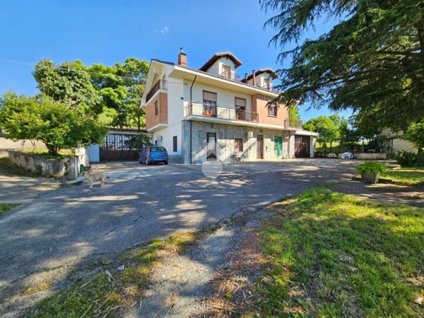 casa indipendente in vendita a Nizza Monferrato