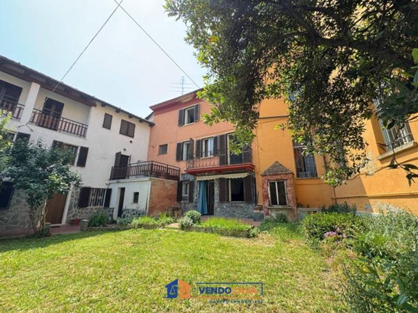 casa indipendente in vendita a Nizza Monferrato in zona San Michele