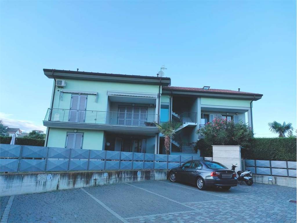 appartamento in vendita a Nizza Monferrato