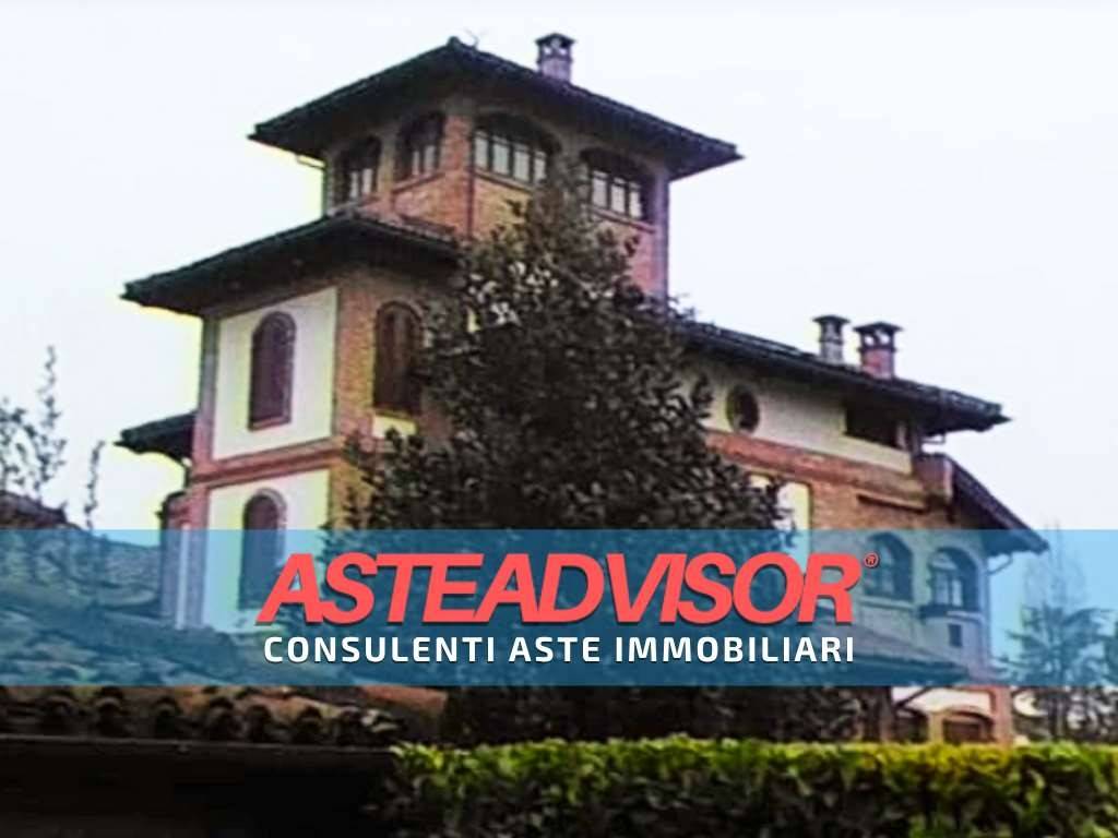 villa in vendita a Nizza Monferrato