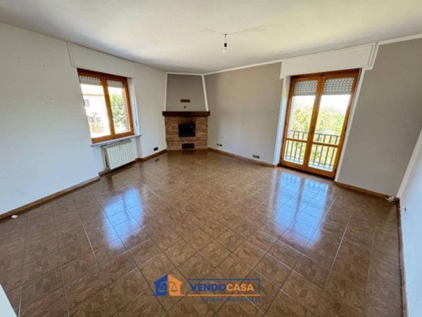 casa indipendente in vendita a Nizza Monferrato