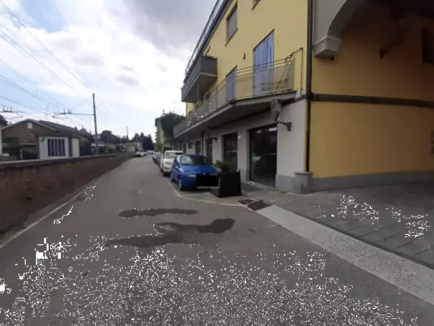 locale di sgombero in vendita a Nizza Monferrato