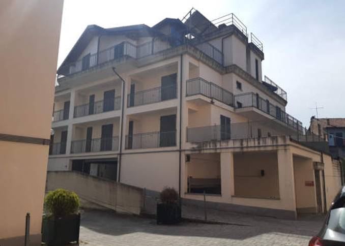 intera palazzina in vendita a Nizza Monferrato