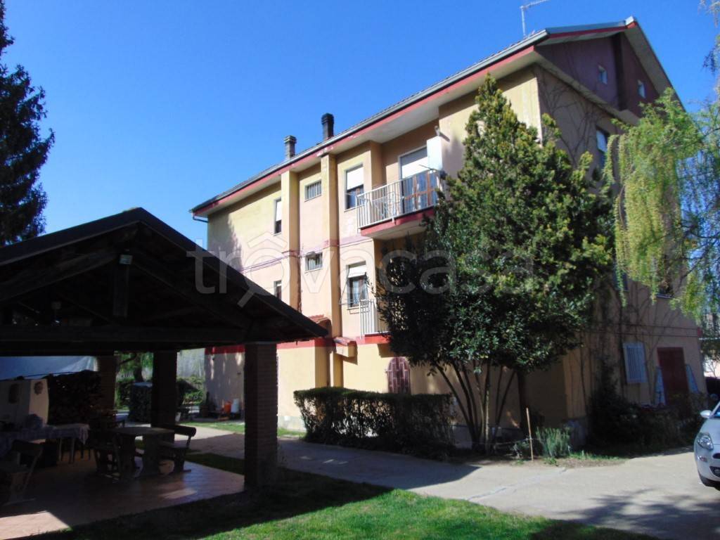 casa indipendente in vendita a Nizza Monferrato