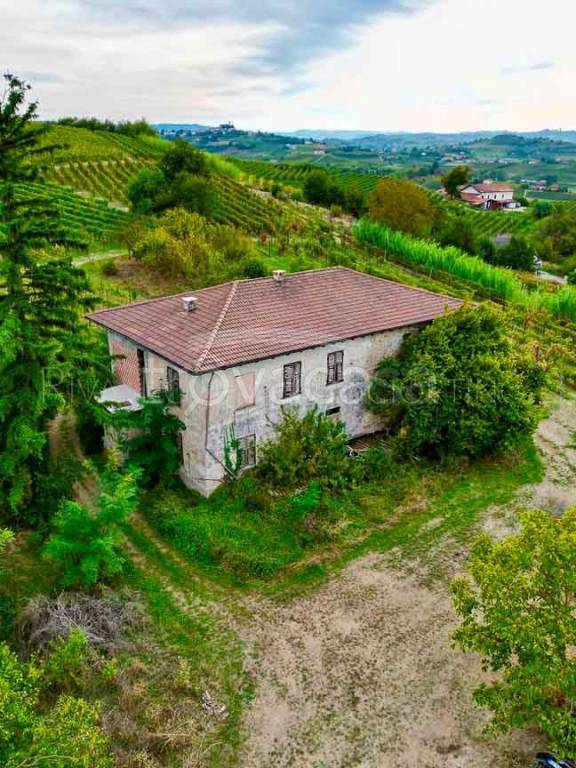 casa indipendente in vendita a Nizza Monferrato