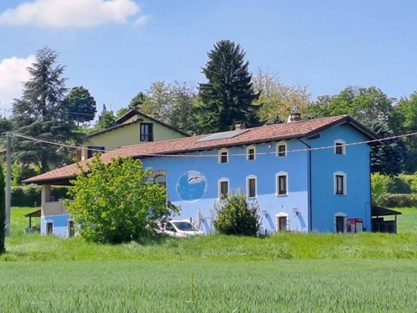 casa indipendente in vendita a Nizza Monferrato