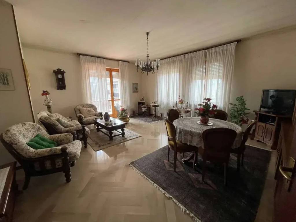 appartamento in vendita a Nizza Monferrato