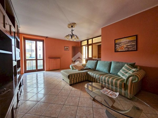 appartamento in vendita a Nizza Monferrato in zona San Michele