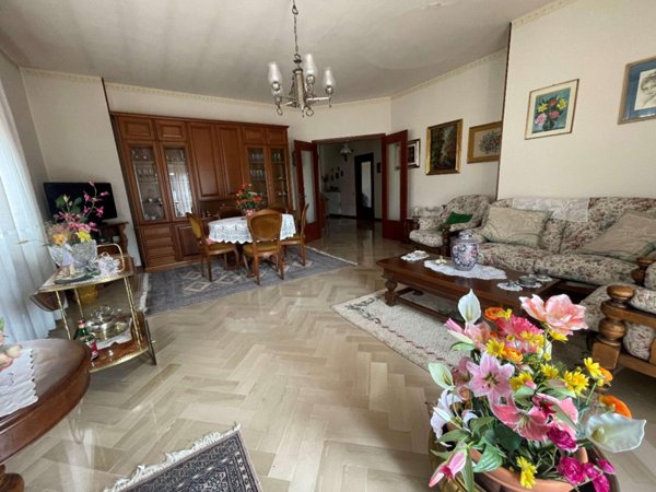 appartamento in vendita a Nizza Monferrato