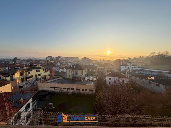 appartamento in vendita a Nizza Monferrato