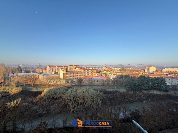appartamento in vendita a Nizza Monferrato