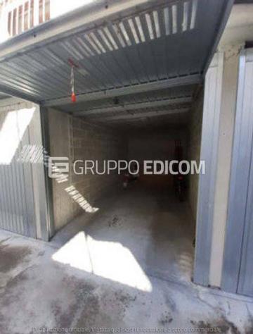 locale commerciale in vendita a Nizza Monferrato