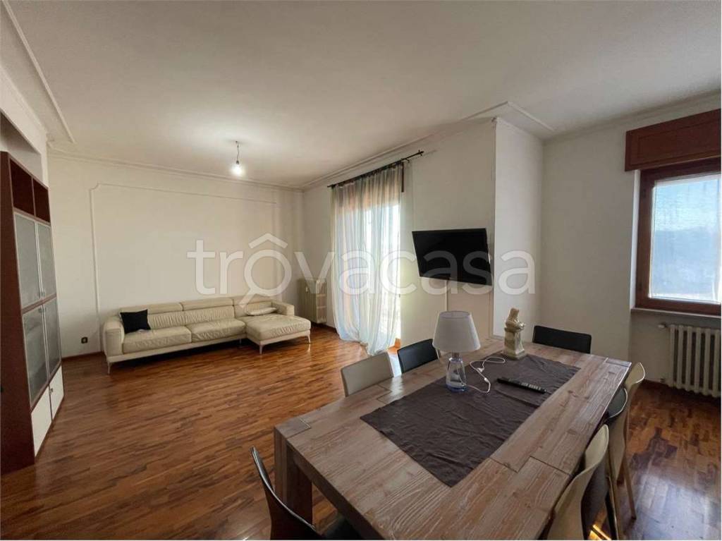 appartamento in vendita a Nizza Monferrato