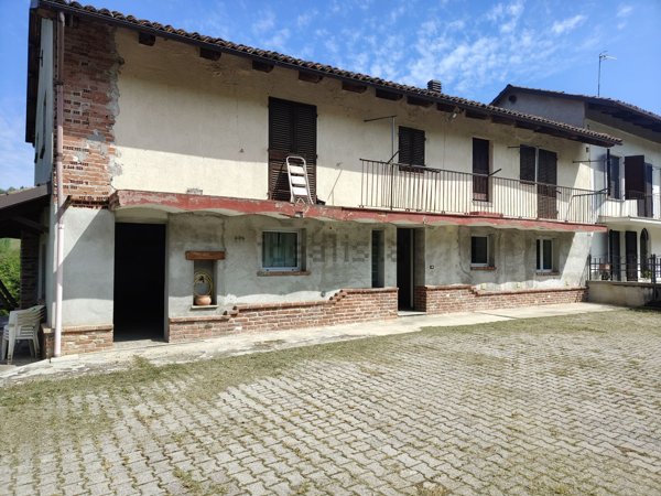 casale in vendita a Nizza Monferrato