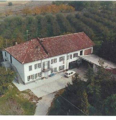 casa indipendente in vendita a Nizza Monferrato