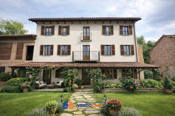 casa indipendente in vendita a Nizza Monferrato