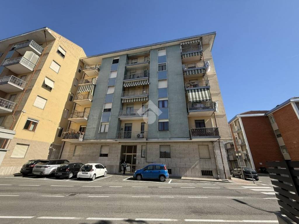 appartamento in vendita a Nizza Monferrato