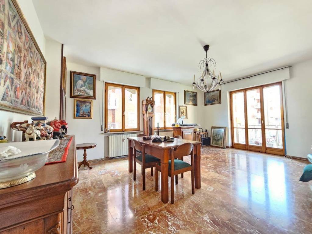 appartamento in vendita a Nizza Monferrato