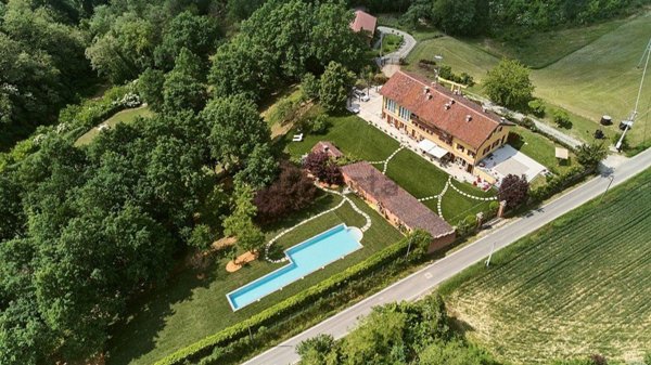 casale in vendita a Nizza Monferrato in zona San Michele