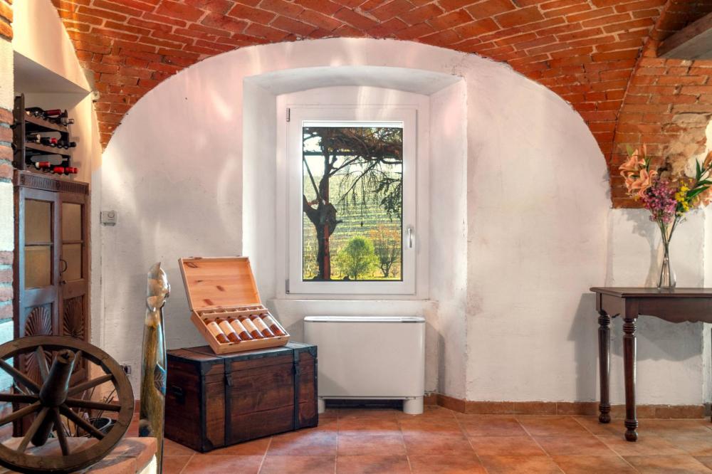 casa indipendente in vendita a Nizza Monferrato in zona Volta