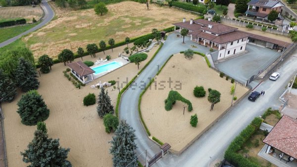 casa indipendente in vendita a Nizza Monferrato