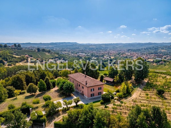 casale in vendita a Nizza Monferrato in zona San Michele