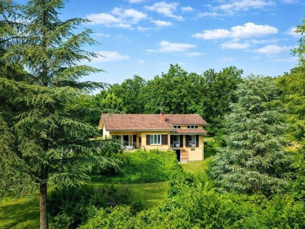 casa indipendente in vendita a Nizza Monferrato