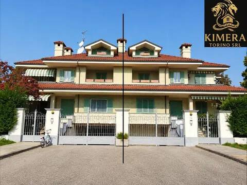 casa indipendente in vendita a Nizza Monferrato