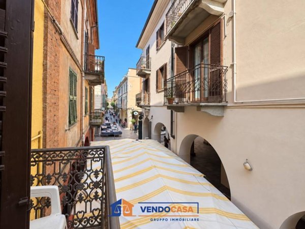 casa indipendente in vendita a Nizza Monferrato in zona San Michele