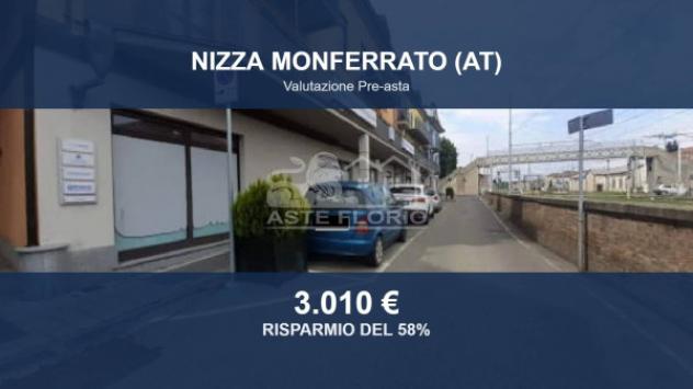 box auto in vendita a Nizza Monferrato