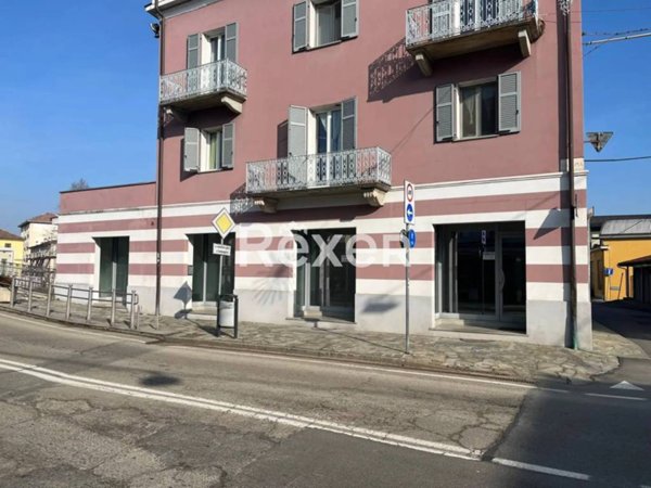 locale commerciale in vendita a Nizza Monferrato