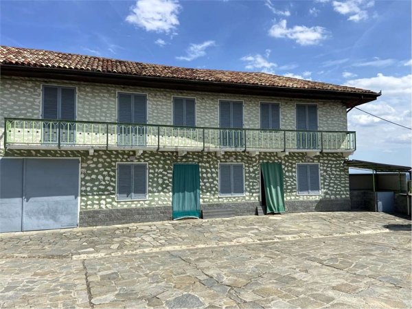 casa indipendente in vendita a Passerano Marmorito
