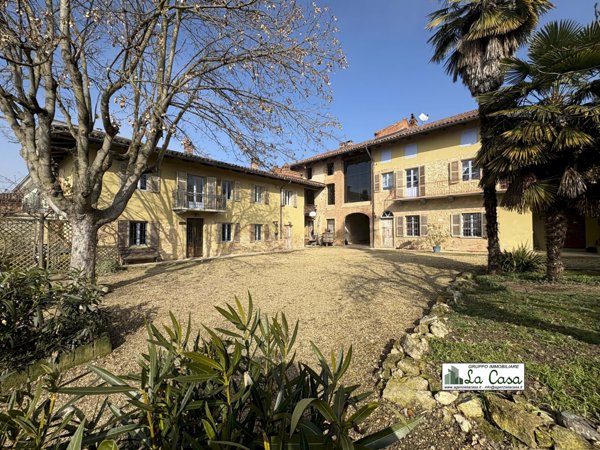 casa indipendente in vendita a Passerano Marmorito
