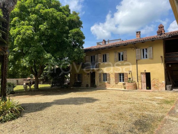 casa indipendente in vendita a Passerano Marmorito