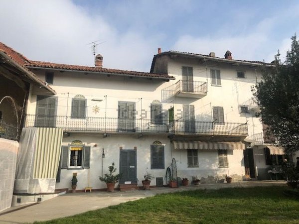 casale in vendita a Passerano Marmorito