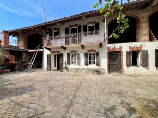 casa indipendente in vendita a Passerano Marmorito