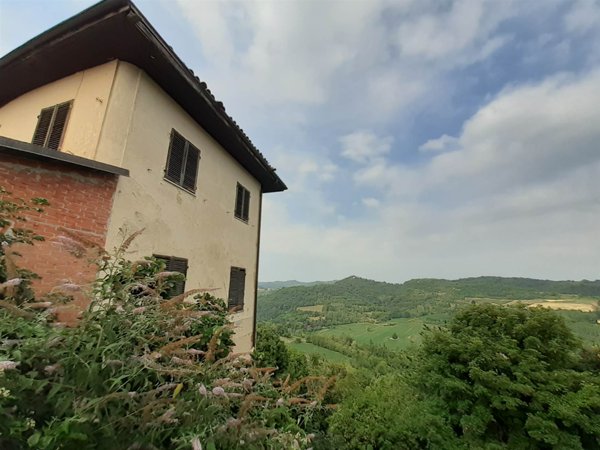 casa indipendente in vendita a Passerano Marmorito