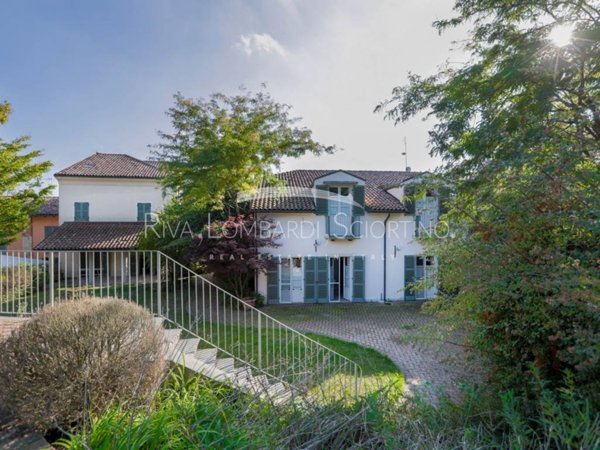 casa indipendente in vendita a Penango